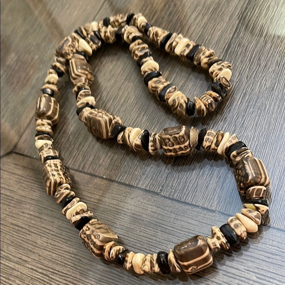 Vintage Marble Brown Beaded Necklace